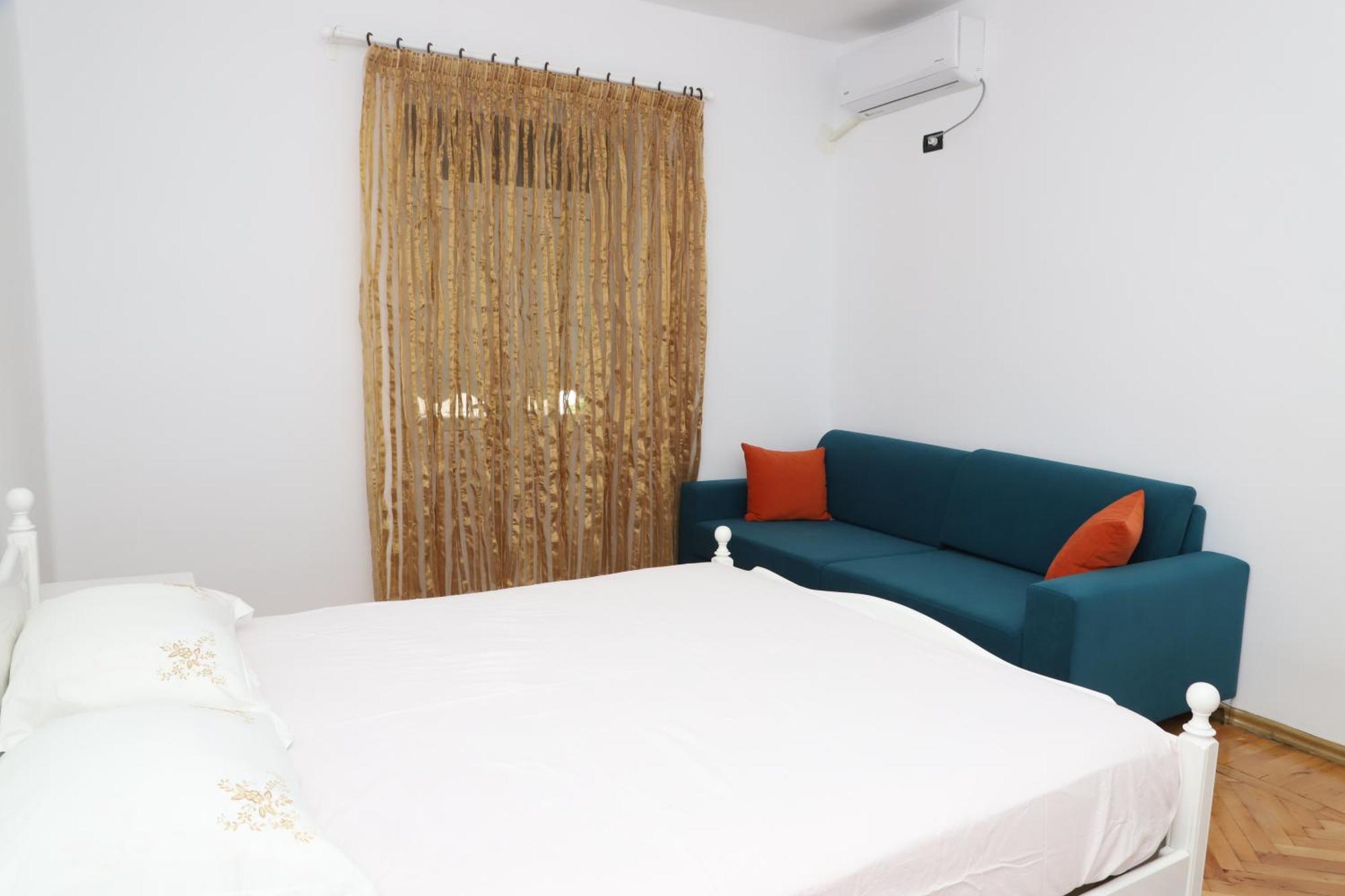 Apartment Eda City Center Berat Exterior foto