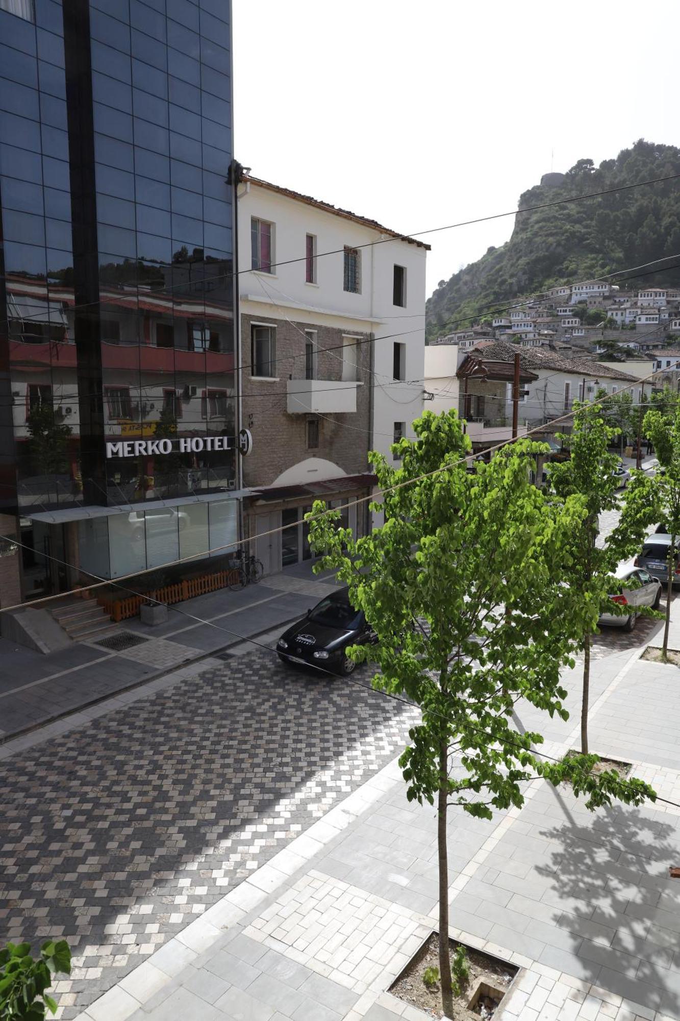 Apartment Eda City Center Berat Exterior foto